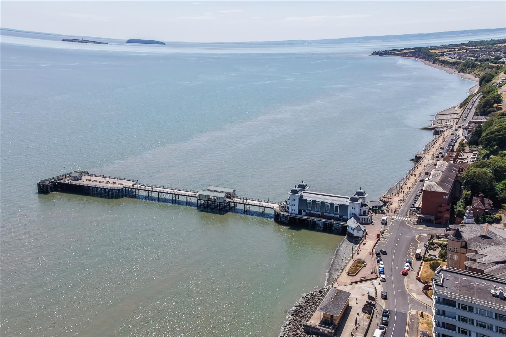 30 Alexandra Court, The Esplanade, Penarth, CF64 3LA